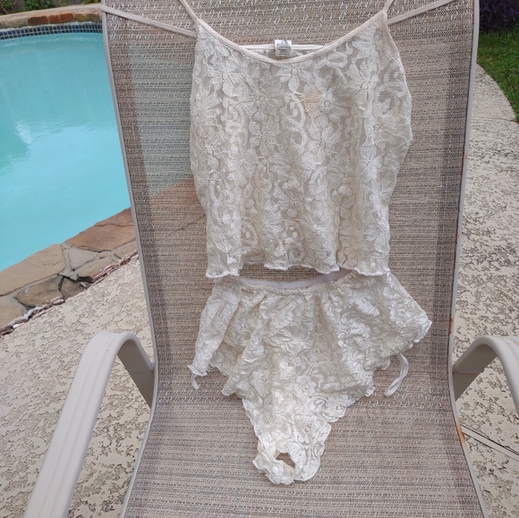 Wonderline Lace lingerie top  ONLY large - Picture 6 of 8